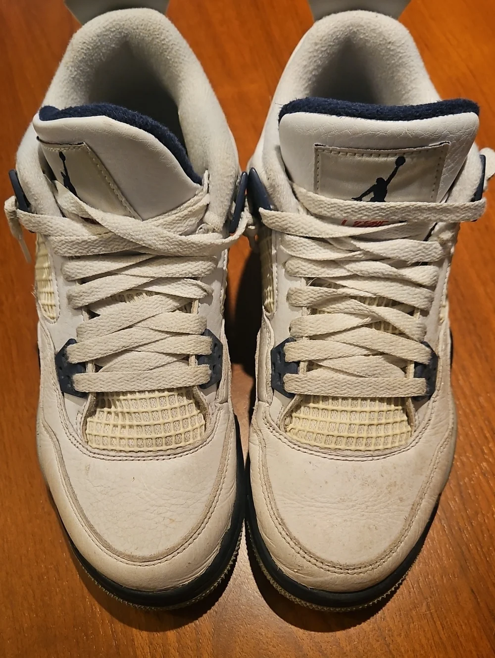 Nike Air Jordan 4 Retro Sneakers Size 6, ECU